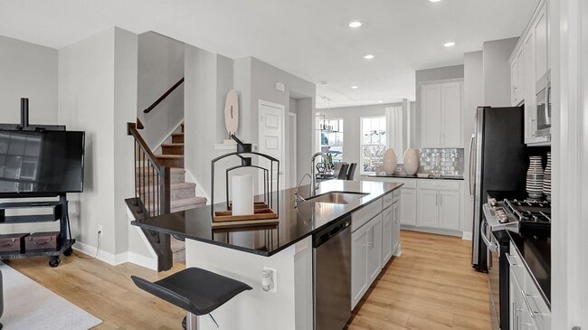 4927 Gilet Dr, Noblesville, IN 46062 - photo 5