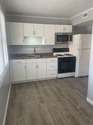 356 Washington Ave, Dover, NJ 07801