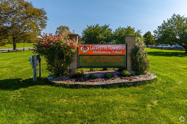 Children in Lafayette can attend Lafayette Township Elementary.