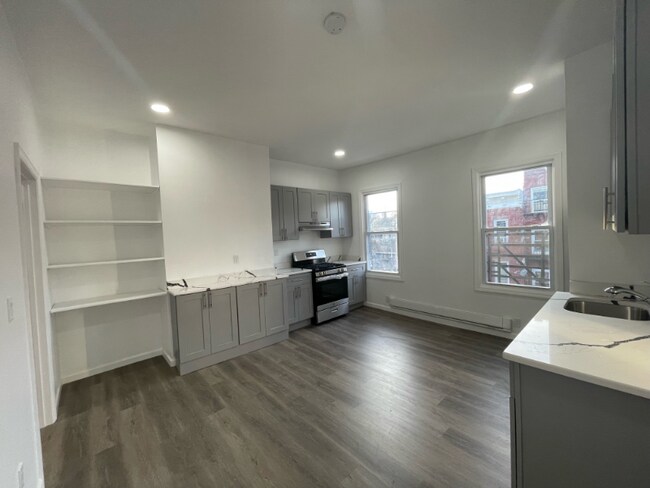 78 Market St unit 5, Paterson, NJ 07505 - photo 3