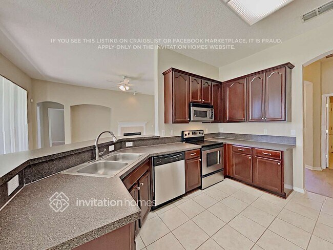 353 Sparrow Branch Cir, Saint Johns, FL 32259 - photo 5