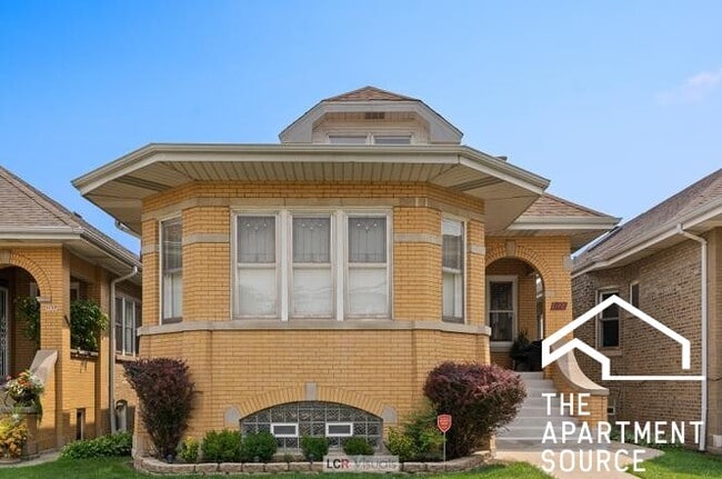 3121 N Monitor Ave unit B, Chicago, IL 60634 - photo 3