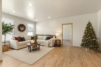 8661 W Seed Ave, Rathdrum, ID 83858