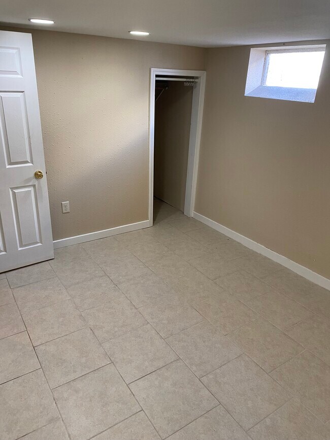 2107 52nd St unit 2017, Des Moines, IA 50310 - photo 6