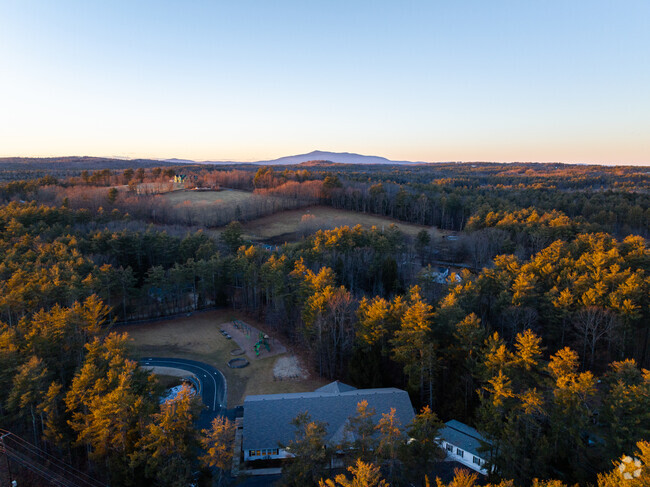 Heritage Christian School in Rindge, NH serves grades K-8.