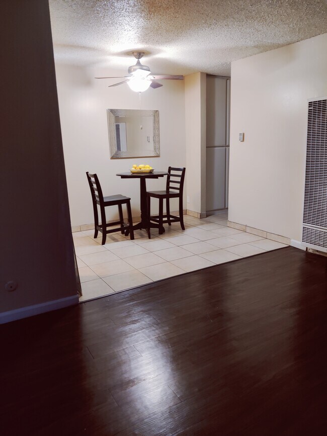 Union Plaza, Paramount, CA 90723 - photo 5