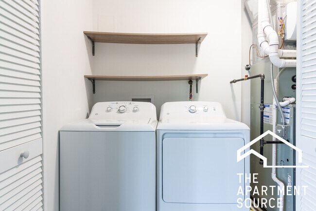 42 E 26th St unit 401, Chicago, IL 60616 - photo 6