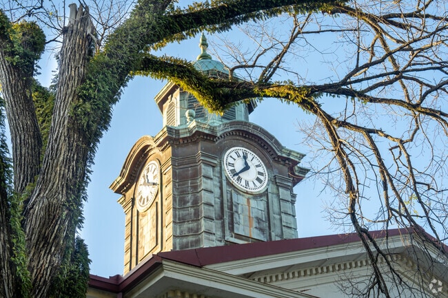 Older architecture reminds people of Tuskegee's historic character.