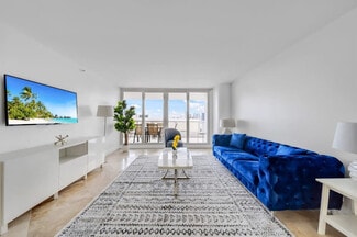 1717 N Bayshore Dr Unit FL37-ID1054106P, Miami, FL 33132