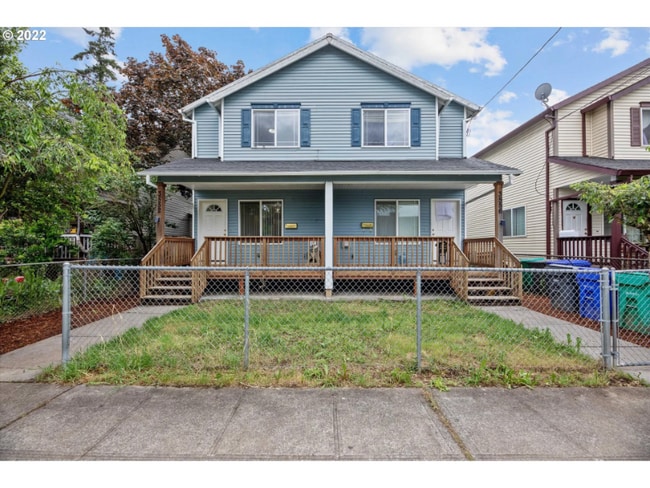 3552 SE 66th Ave, Portland, OR 97206 - photo 2