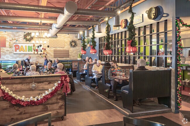 Laketon Township locals like to gather for pizza and ribs near Hobo’s Tavern.