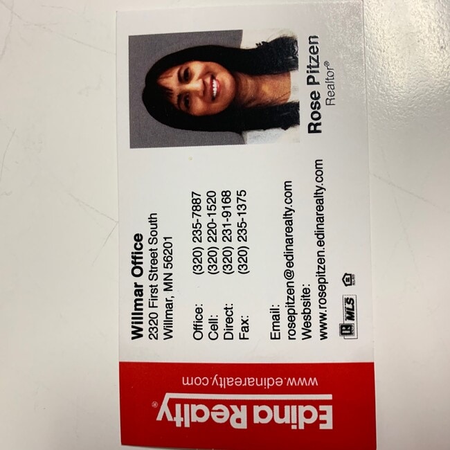 Agent Photo