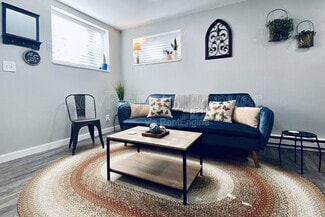 1452 Ivy St, Denver, CO 80220