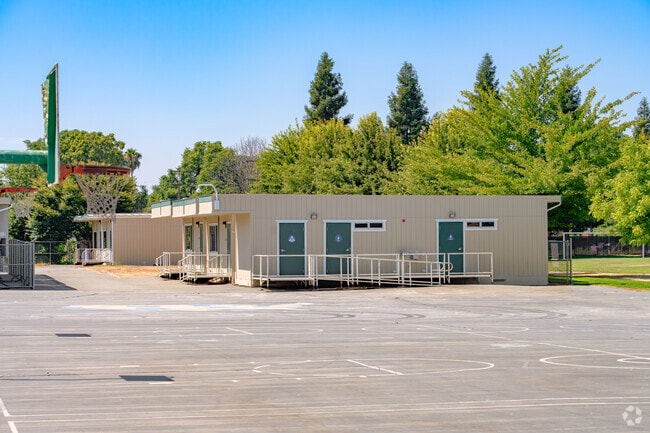 Portable classrooms allow Cedar Lane Elementary School to have room for more students.