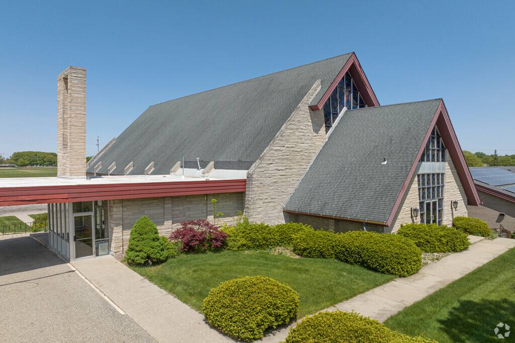 Greater Lansing Adventist School