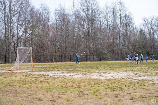 Harris Creek Elementary scores a A- from Niche.Com.