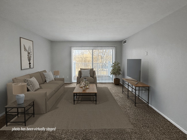 Hunters Ridge Toledo, Toledo, OH 43609 - photo 3