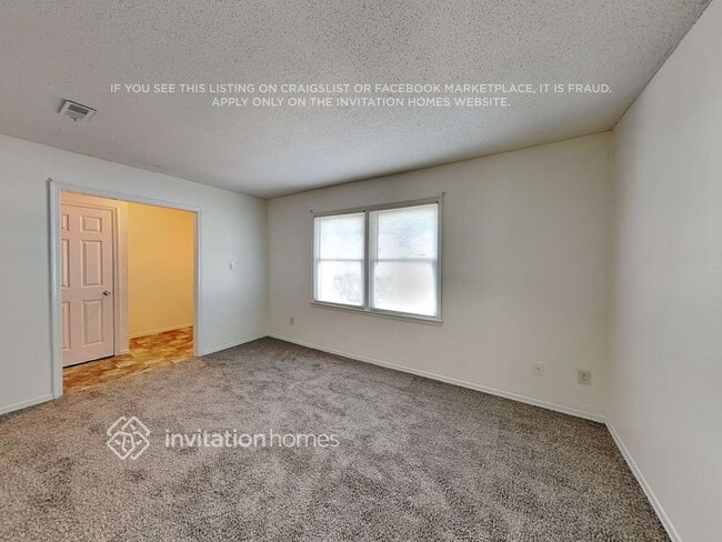 3452 Spring Terrace Ln, Charlotte, NC 28269 - photo 3