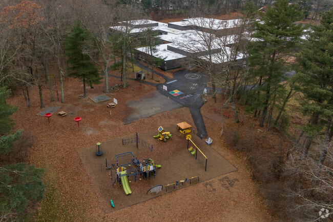 John D. McGovern Elementary School in West Medway has overall Niche Grade of A-.