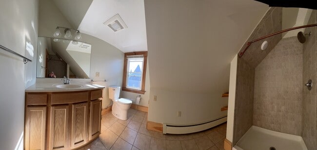 19 Hickok Place unit 3, Burlington, VT 05401 - photo 5