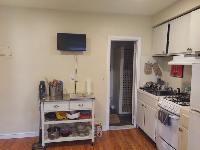 107 Chandler St unit 43, Boston, MA 02116 - photo 3