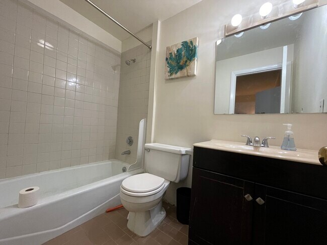 91 Saint Botolph St unit 4, Boston, MA 02116 - photo 6