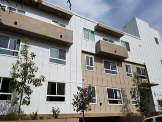 14915 Roscoe Blvd, Panorama City, CA 91402