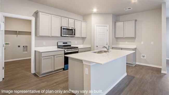 2409 Starlight St unit 36210795, Grand Prairie, TX 75052 - photo 4