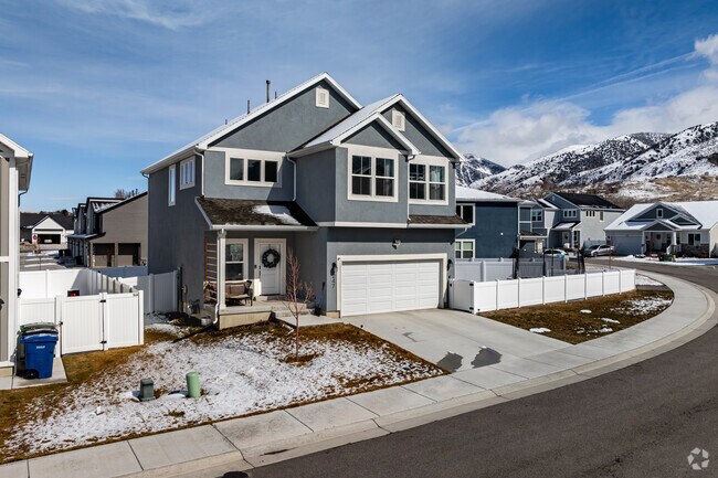 Enjoy mountain views from new, spacious homes in Providence.