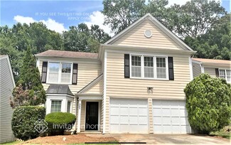985 Wenham Ln, Lawrenceville, GA 30044