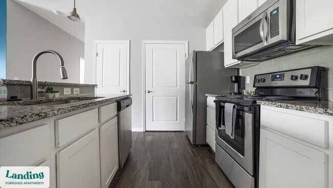 4664 Kenny Rd unit 301K1047, Columbus, OH 43220 - photo 6