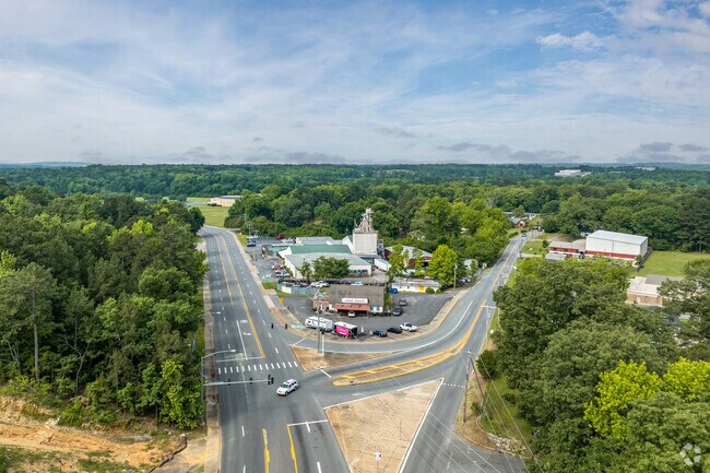 The Pecan Lake neighborhood has a rural vibe though easily connected to Little Rock.