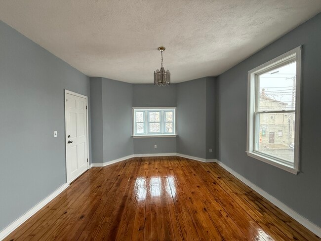 730 Summer St unit 2, Lynn, MA 01905 - photo 2