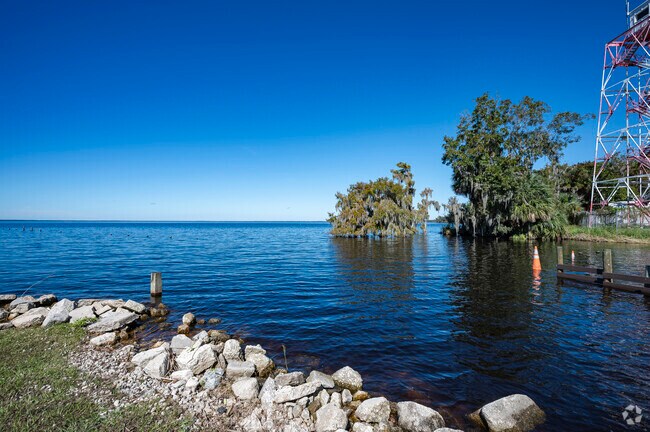 Lake George offers a vast space for many water sports and activities.