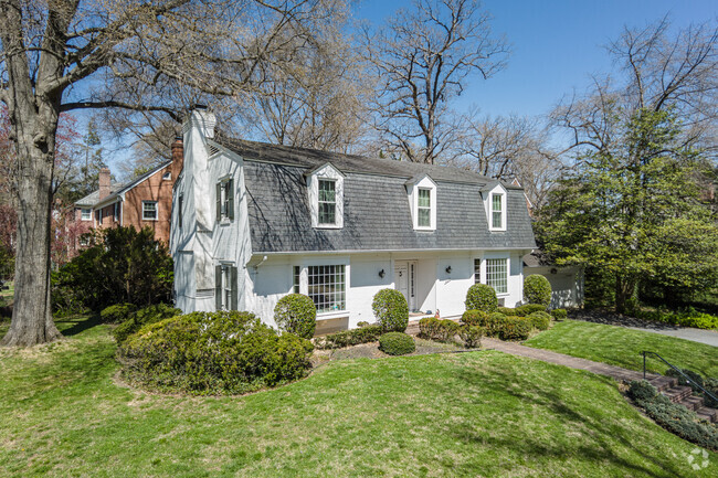 There are Few Dutch Colonial Styled Homes here as well