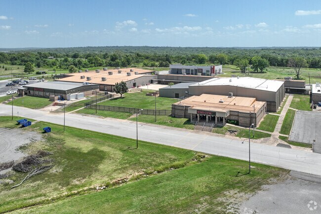 Wagoner Middle School and Wagoner High share a large campus on the North side of Wagoner.