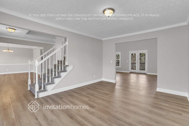 1810 Collines Ave SW, Atlanta, GA 30331 - photo 5