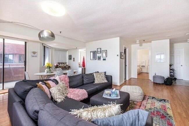 Kelton Place Condominiums unit 501, Allston, MA 02134 - photo 3