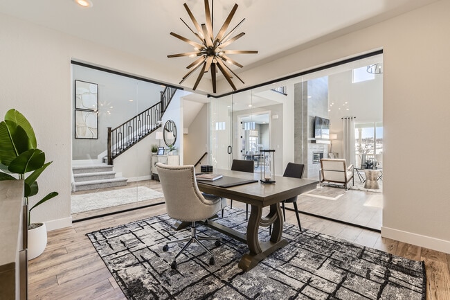 1708 Fox Trotter Point, Castle Rock, CO 80104 - photo 5