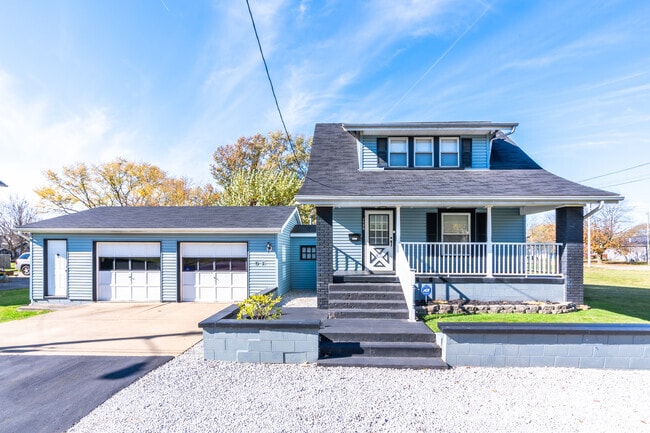 Two-story homes with large covered porches can be found throughout the Fairmount neighborhood.