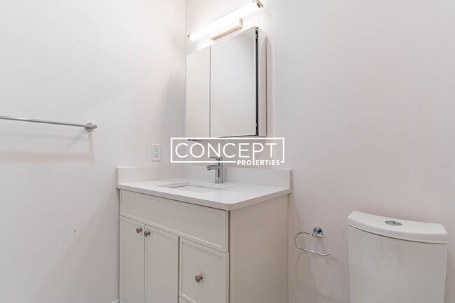 151 Everett St unit 303B, Boston, MA 02134 - photo 6