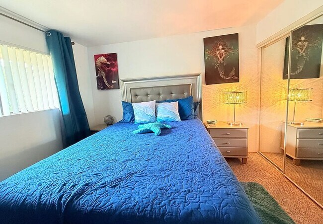 680 N Ashurst Ct unit 207, Palm Springs, CA 92262 - photo 7