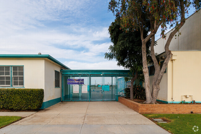 Main gates of the school, a California Distinguished School.