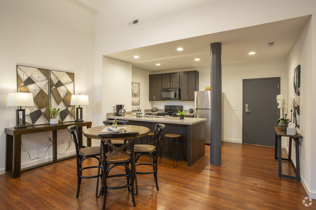 2BR, 2BA - 1,198SF - Dining Room