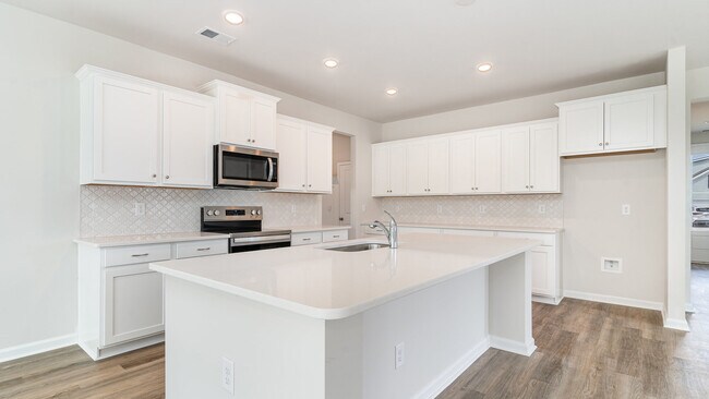 10 State Rd unit 38263805, Gilbert, SC 29054 - photo 4