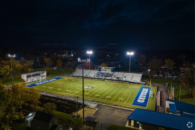Catch a Friday night football game and cheer for the Hubbard Eagles at the Hubbard High School.
