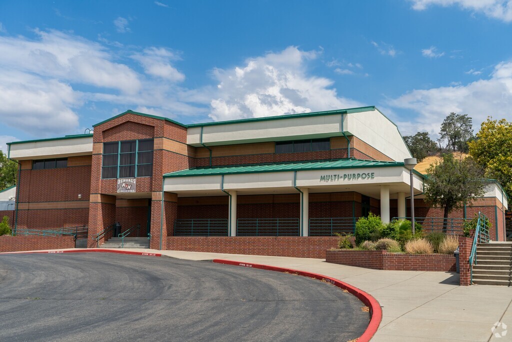 Rolling Hills Middle School, El Dorado Hills CA Rankings & Reviews