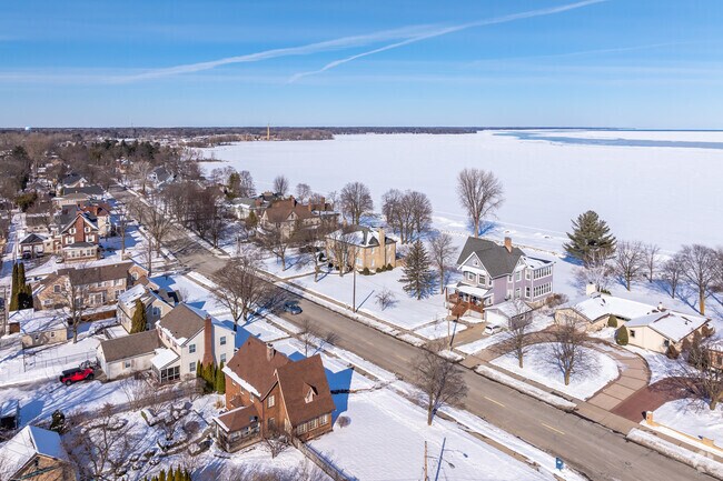Menominee's waterfront homes give residents direct access to Green Bay's waters.