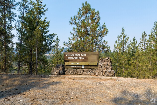 Riverside State Park offers scenic hiking trails along the Spokane River.