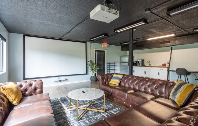 Capital Flats & Magnolia Square Apartments, Raleigh, NC 27601 - photo 2